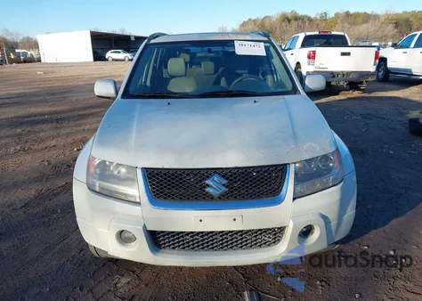 2007 Suzuki Grand Vitara Luxury z USA, uszkodzony, nr VIN JS3TE947974202172